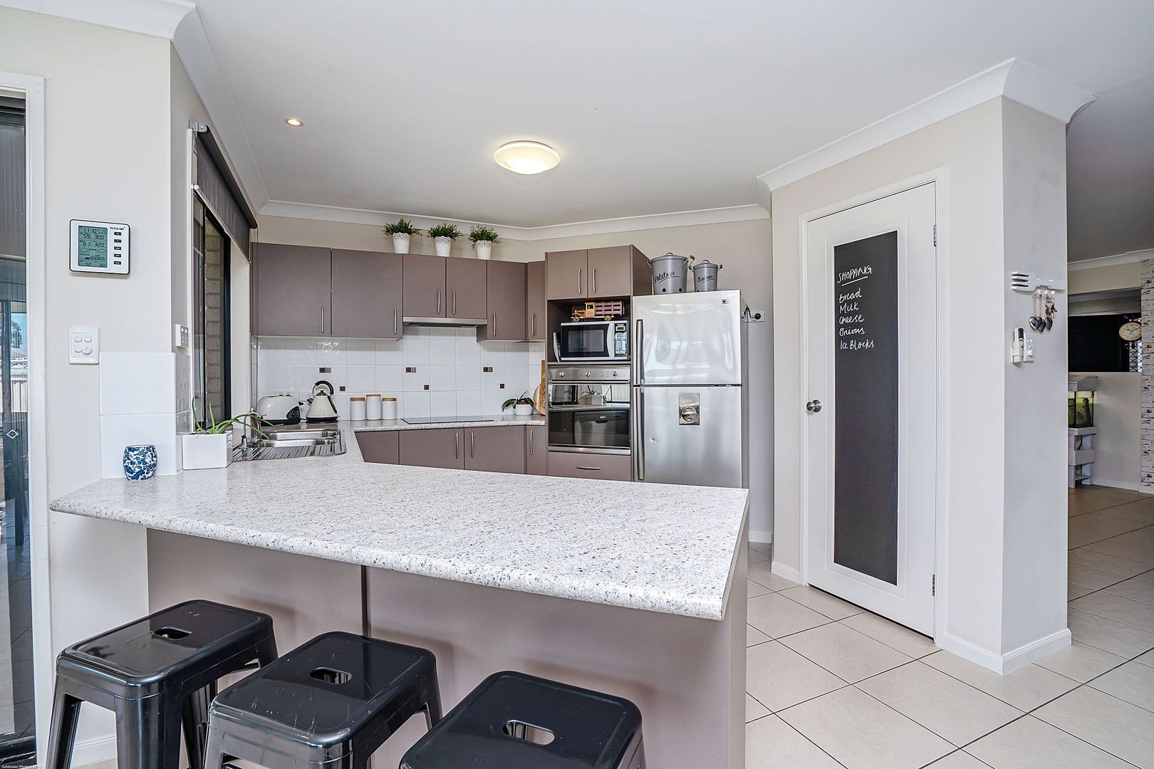 6 Heron Place, Jacobs Well QLD 4208, Image 1