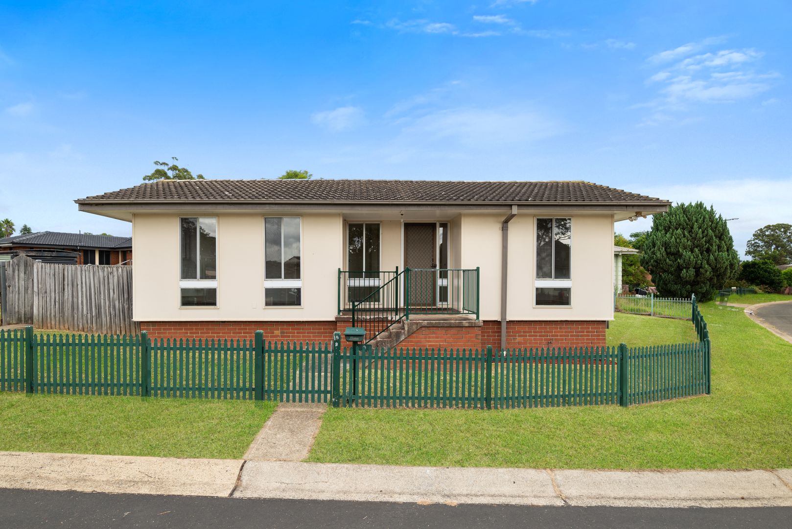 9 Yarrawin Way, Airds NSW 2560, Image 1