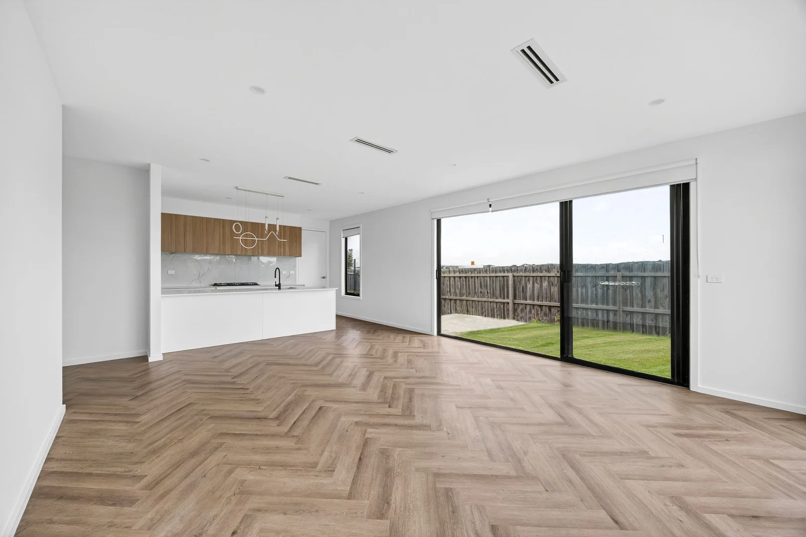 Additional image 7 of 2/3 Sullivan Court, Belmont VIC 3216