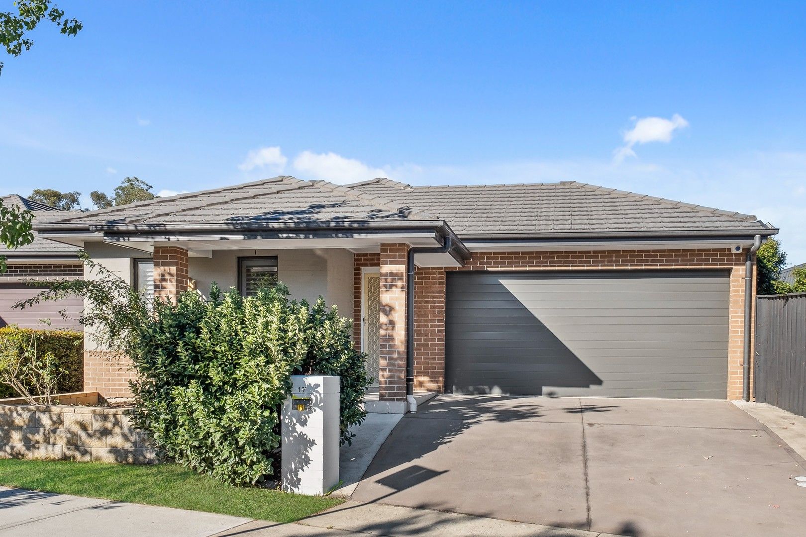 17 William Hart Crescent, Penrith NSW 2750, Image 0