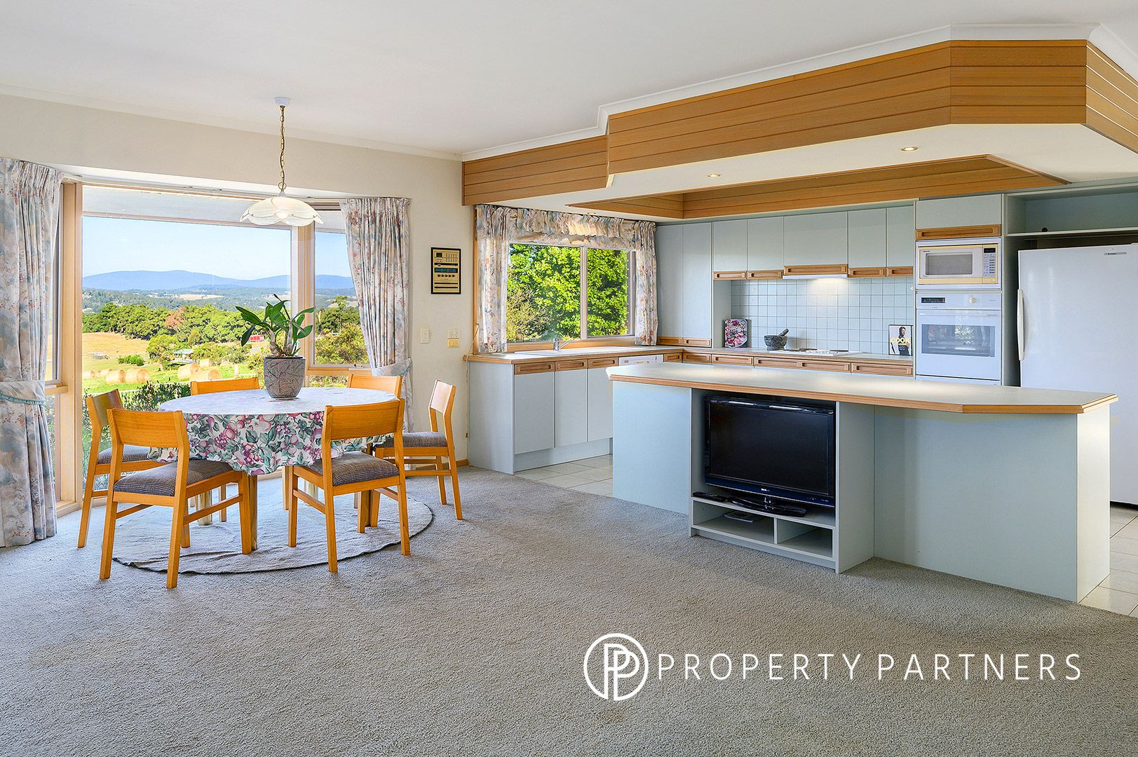 215 Holden Road, Seville VIC 3139 House for Sale Domain