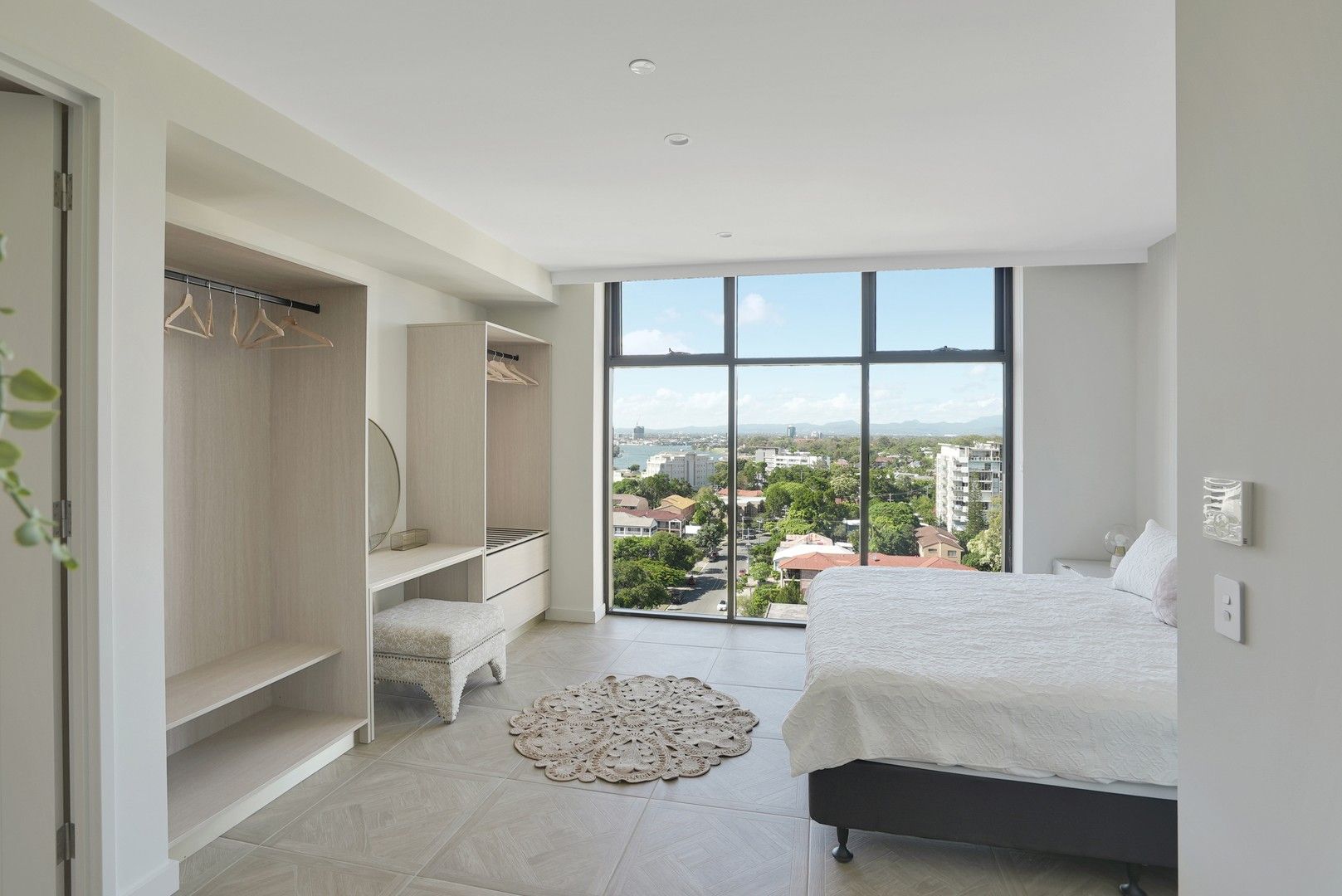 2 bedrooms Apartment / Unit / Flat in 802/24 Queen Street SOUTHPORT QLD, 4215