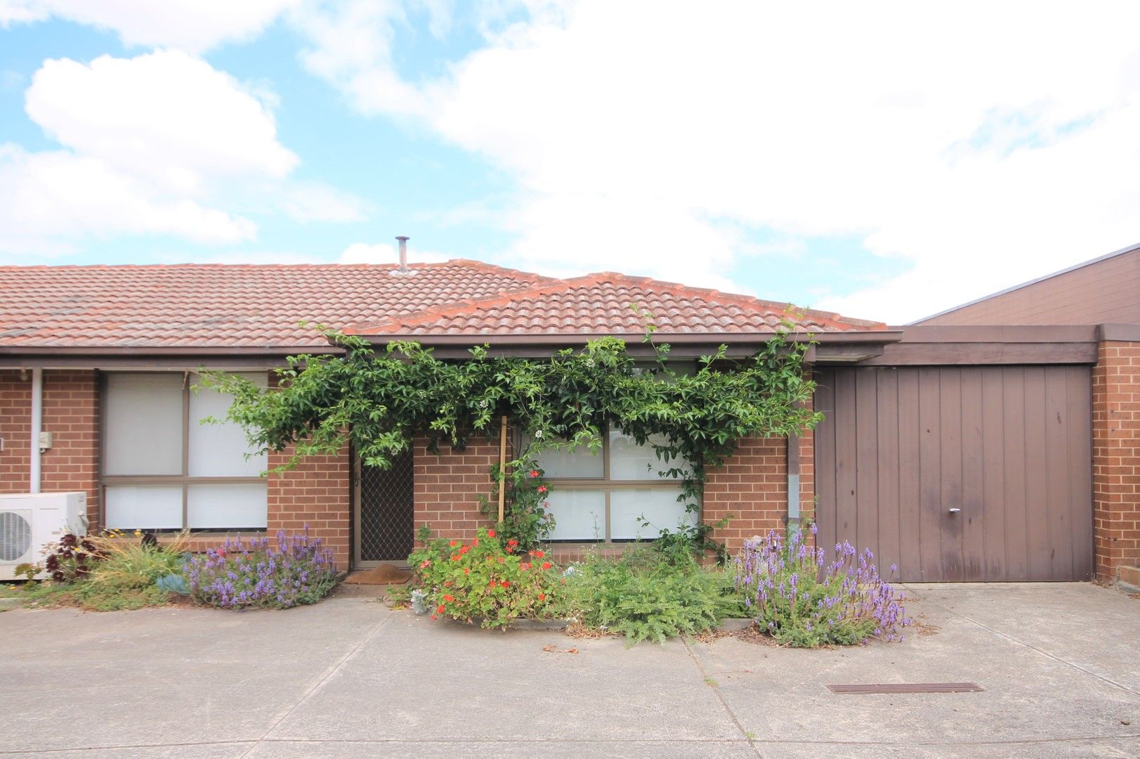 2 bedrooms Apartment / Unit / Flat in 4/3 West Street PRESTON VIC, 3072