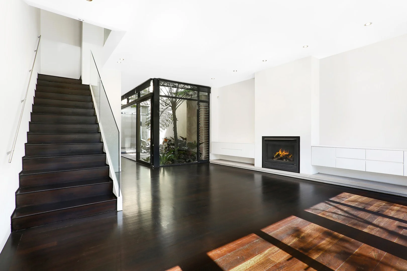 Primary image of 33 Jersey Road, Woollahra NSW 2025