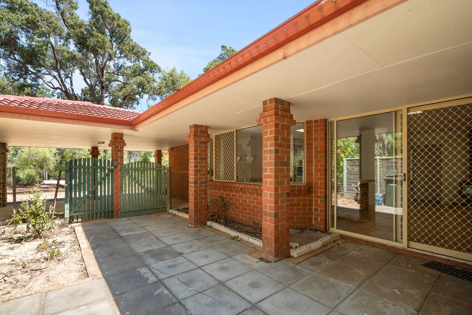 Additional image 31 of 8 Hall Road, Roleystone WA 6111