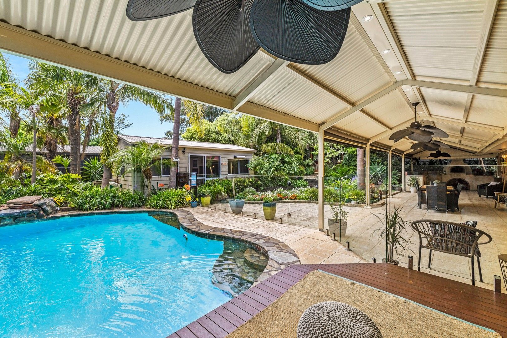 4 bedrooms House in 15 Hui Hui Drive HAPPY VALLEY SA, 5159