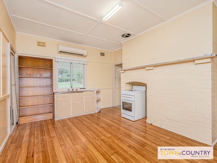 221 Donnelly Street, Armidale NSW 2350, Image 2