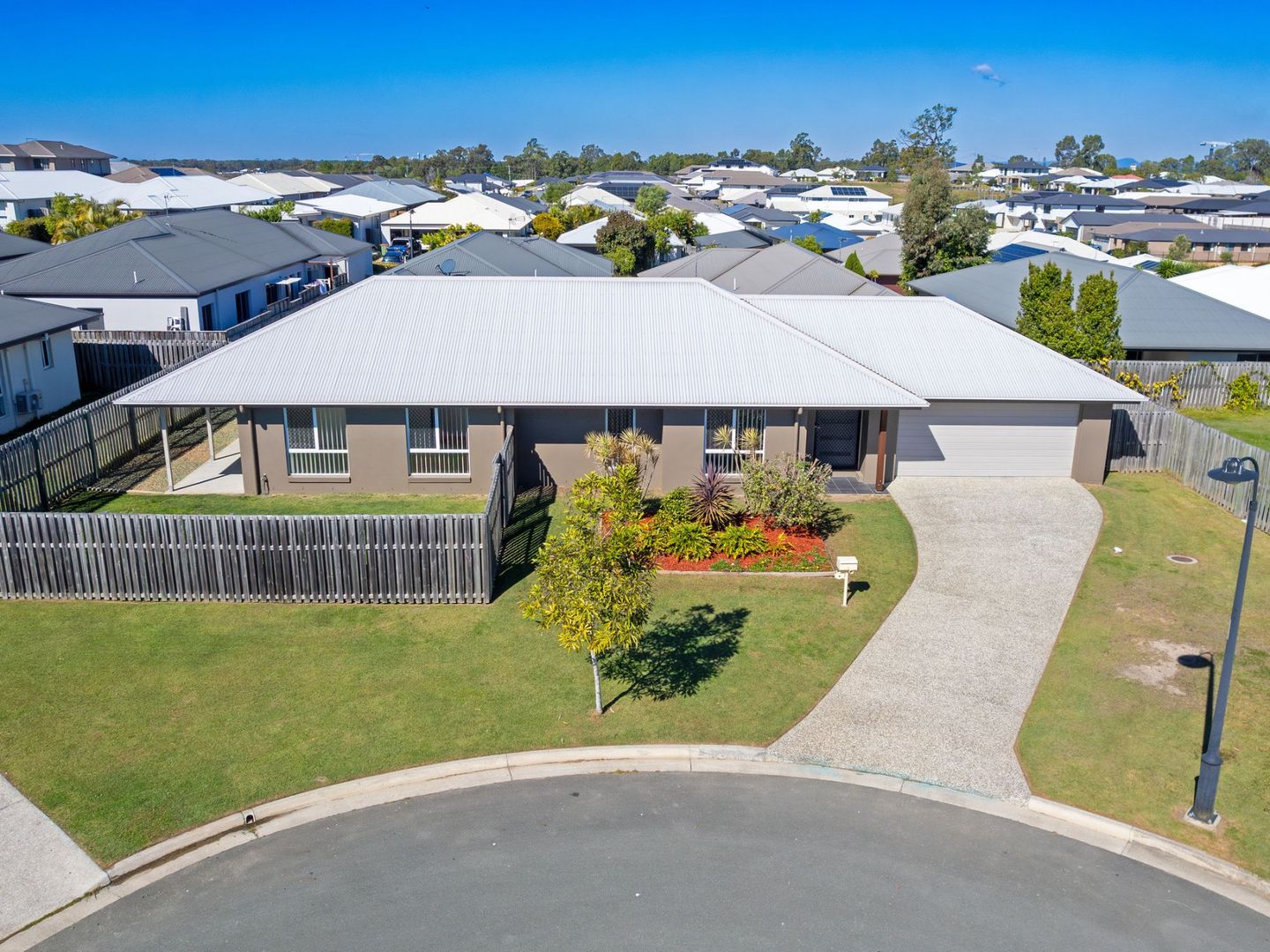 4 ROSLYN CLOSE, Coomera QLD 4209, Image 1