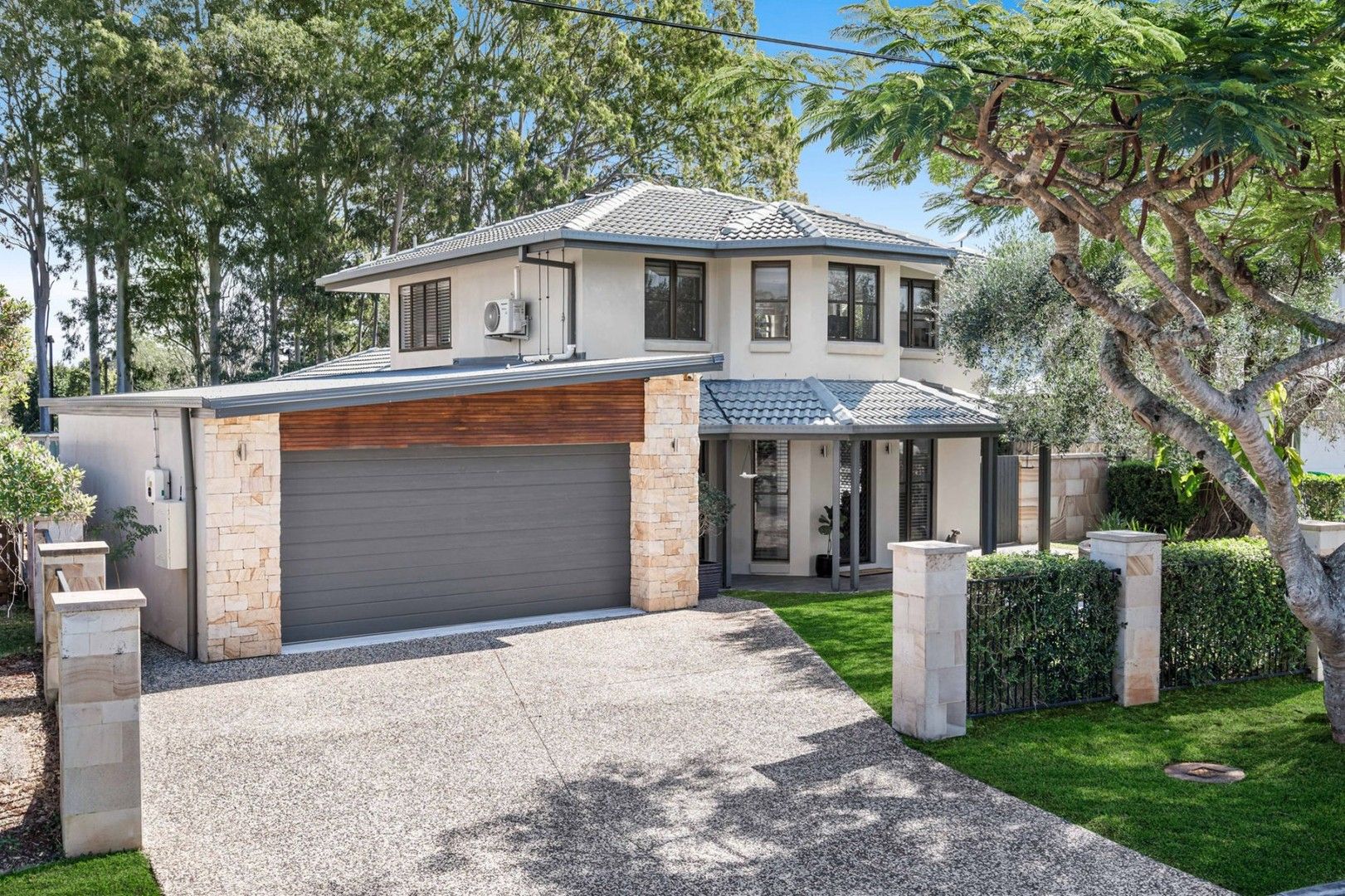 5 bedrooms House in 4 Joseph Place ORMISTON QLD, 4160