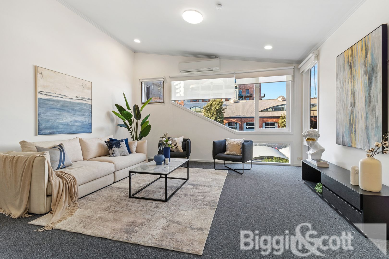 42/15 Beach Street, Port Melbourne VIC 3207, Image 1