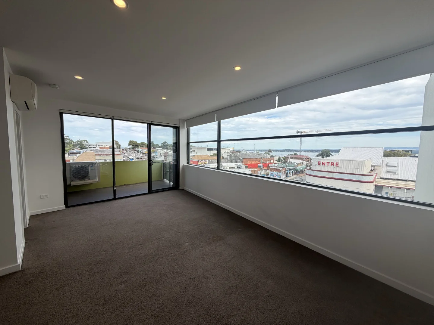 Additional image 3 of 301/571 Pacific Highway, Belmont NSW 2280