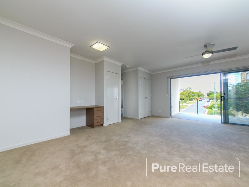 2 bedrooms Apartment / Unit / Flat in 4/39 Atthow Parade NUNDAH QLD, 4012