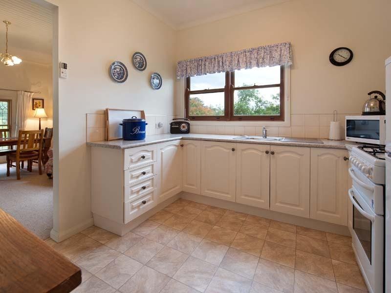 3A Fountain Street, Maldon VIC 3463 House For Rent Domain