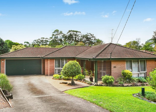 10 Camden Close, Point Clare NSW 2250