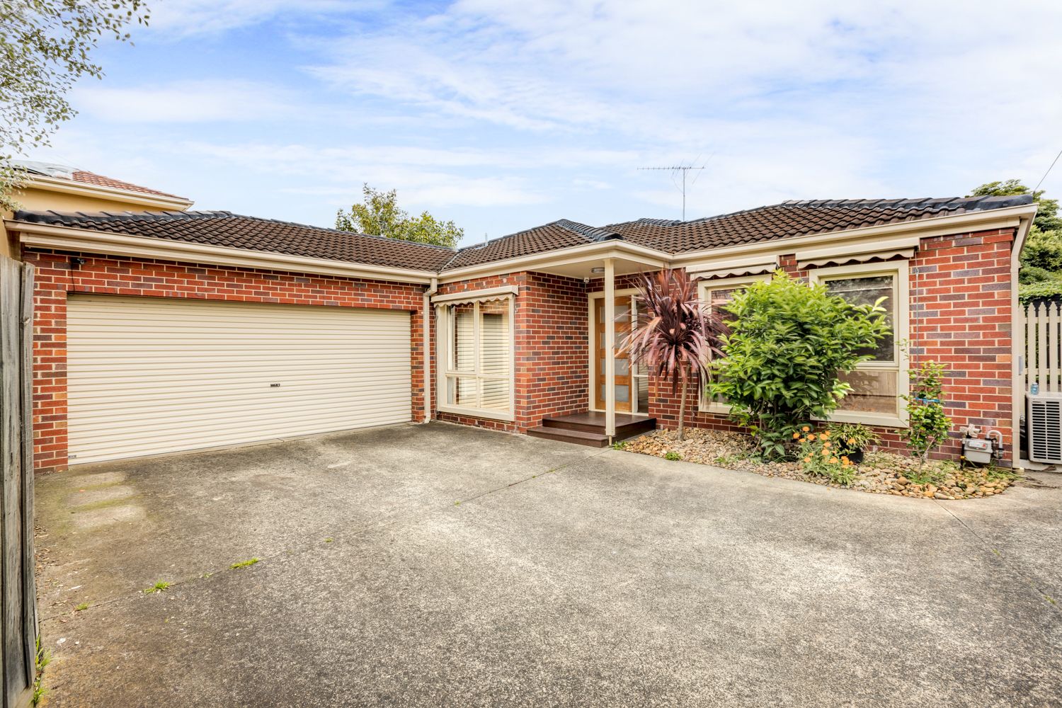 4A Hemingford Road, Bentleigh East VIC 3165 House For Rent Domain