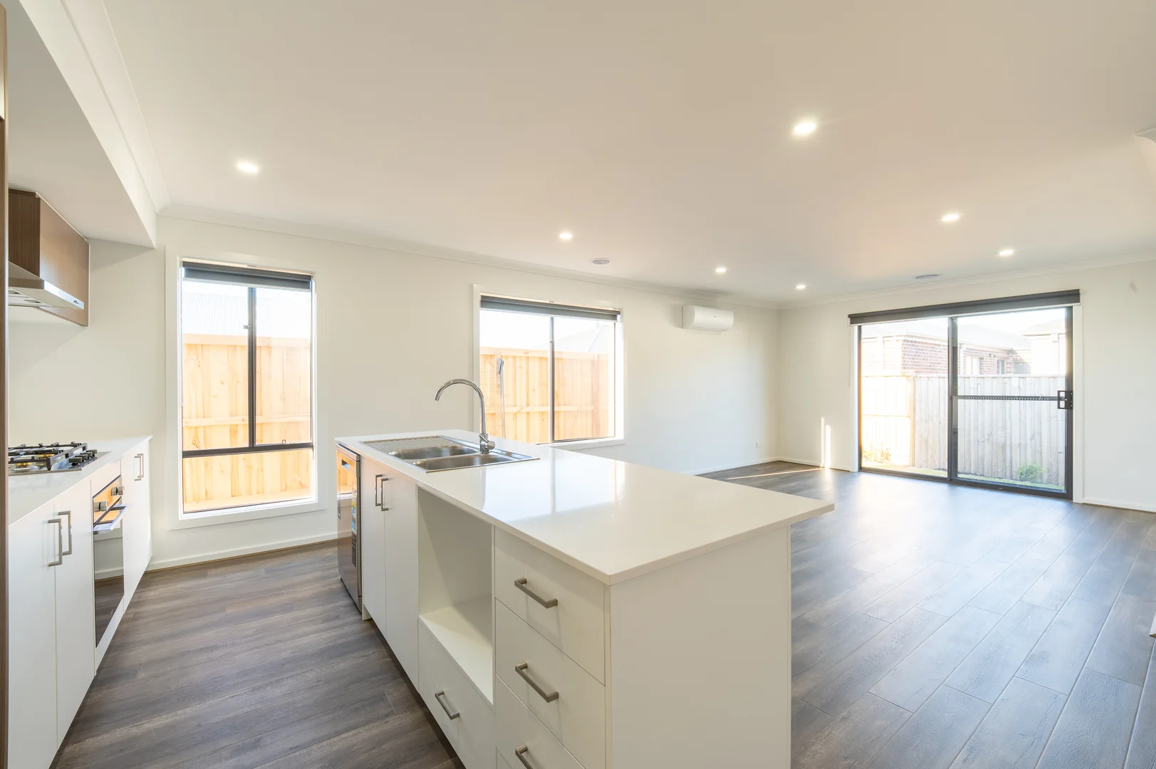 Additional image 3 of 39 Batehaven Crescent, Donnybrook VIC 3064