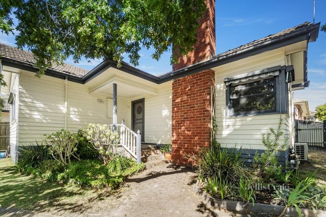 Picture of 34 Lindsay Avenue, NUNAWADING VIC 3131