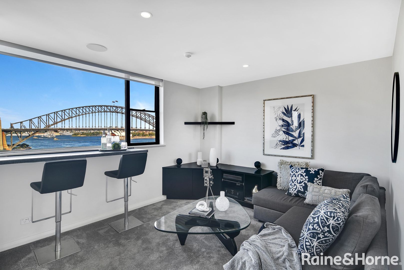 91/21 East Crescent Street, McMahons Point NSW 2060, Image 1