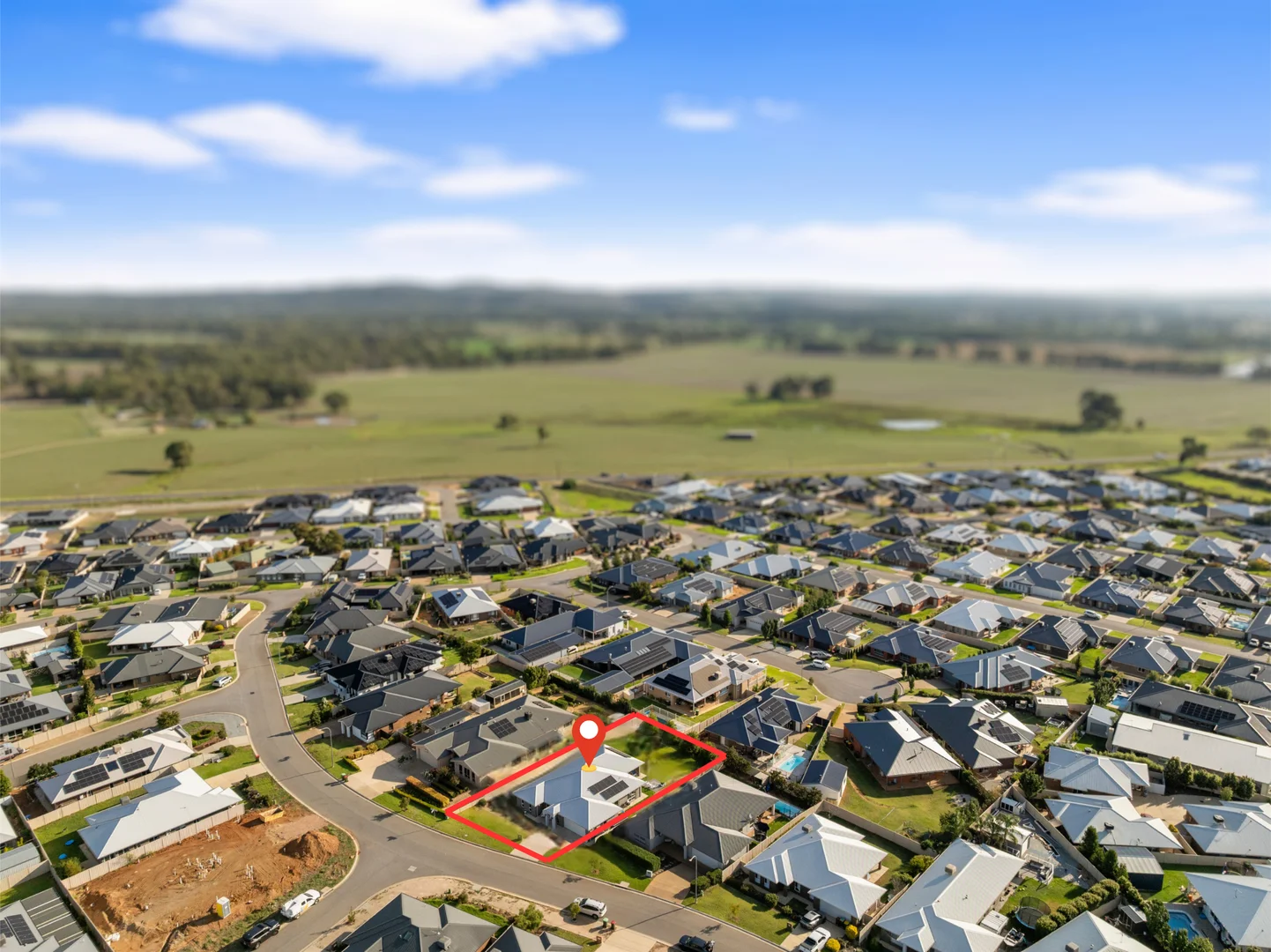 Additional image 15 of 12 Winter Avenue, Gobbagombalin NSW 2650