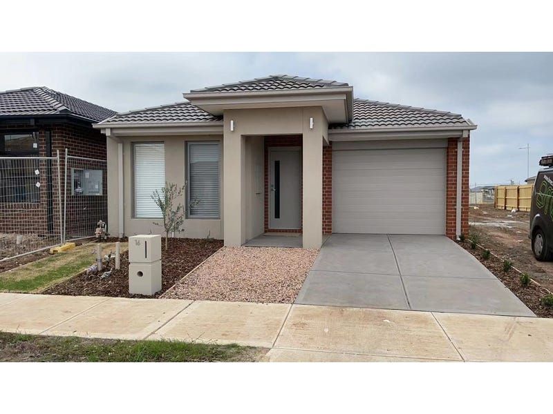 4 bedrooms House in 16 Mendocino Crescent TARNEIT VIC, 3029