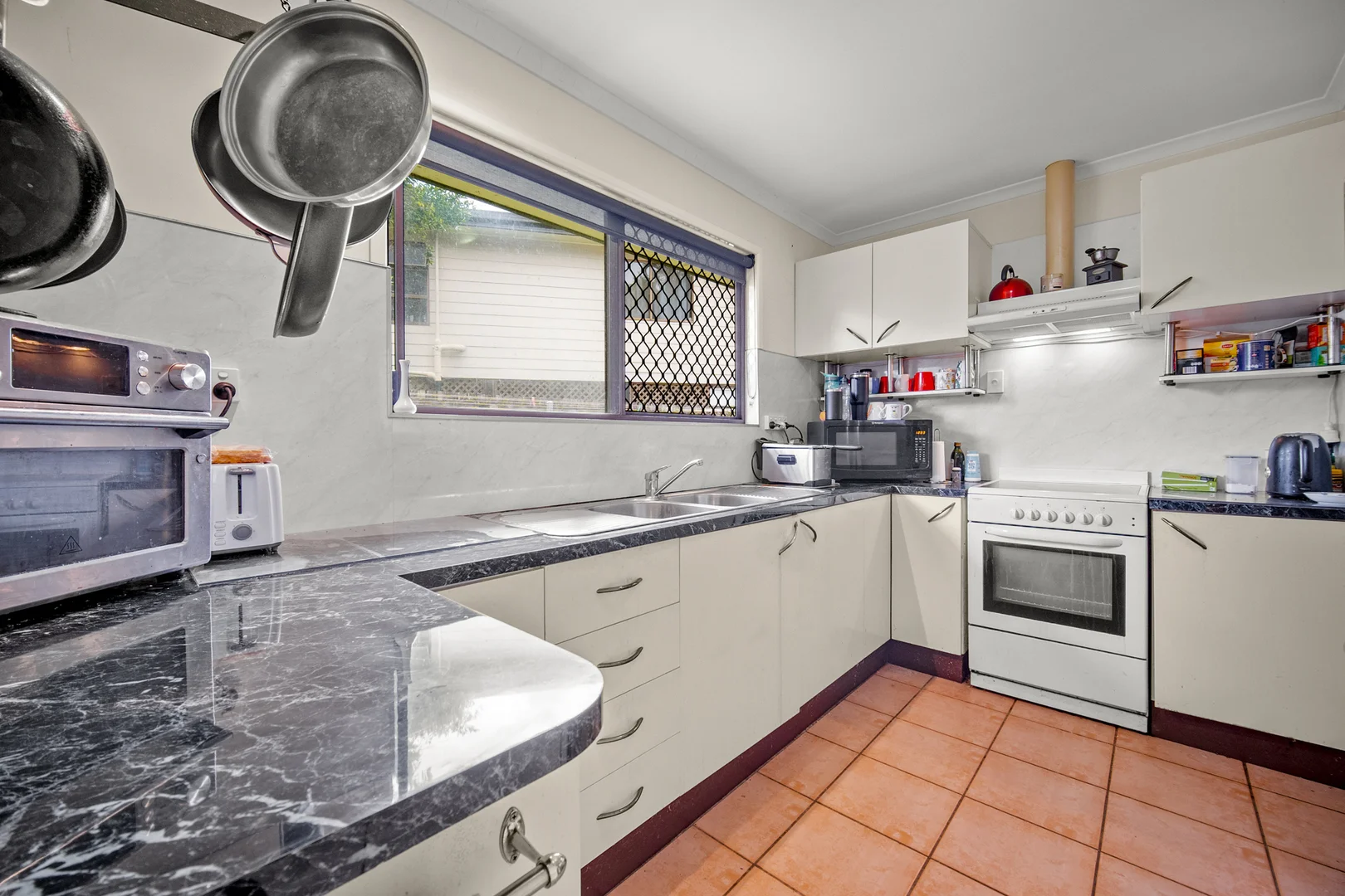 Additional image 5 of 12 Aruma Close, White Rock QLD 4868