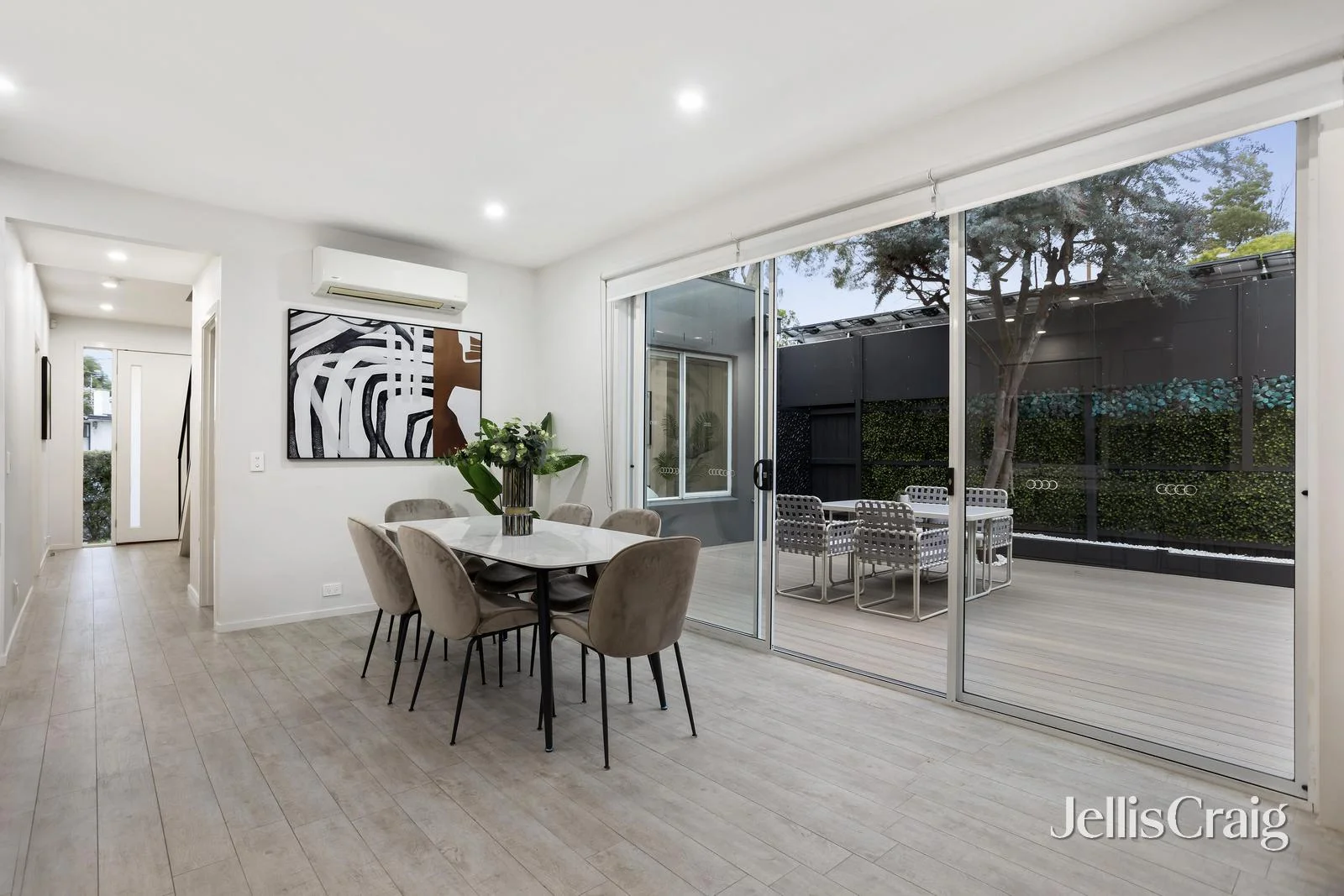 Additional image 10 of 1/4 Bogong Court, Doncaster East VIC 3109