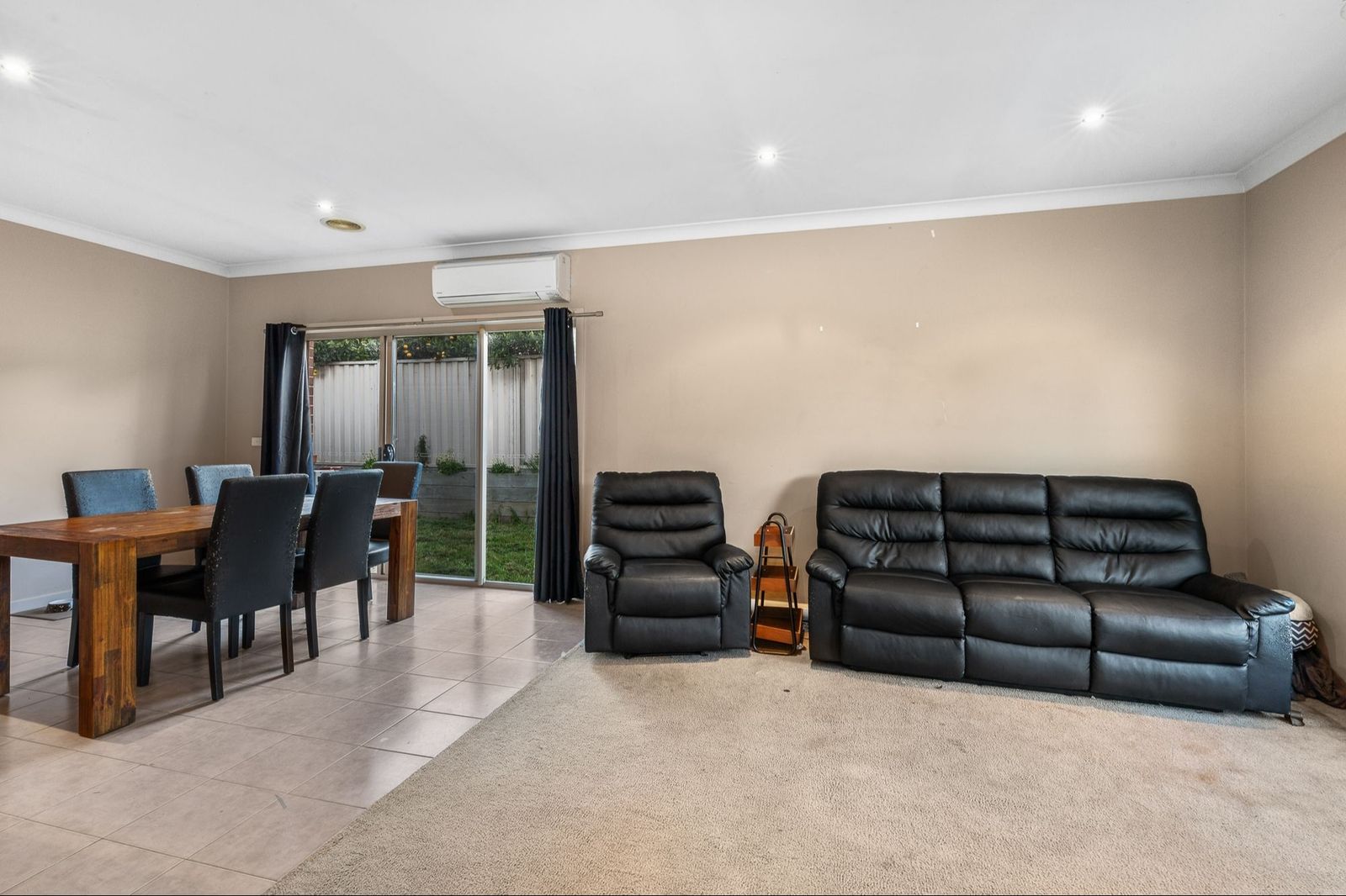 2/1127 Geelong Road, Mount Clear VIC 3350, Image 1