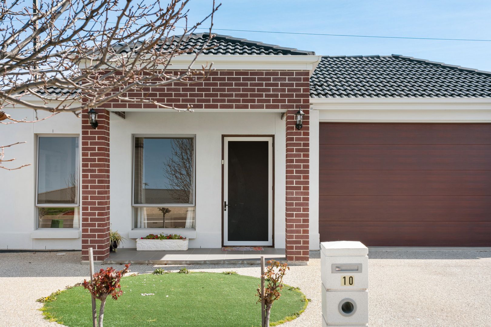 10 Saturn Court, Woodcroft SA 5162, Image 2