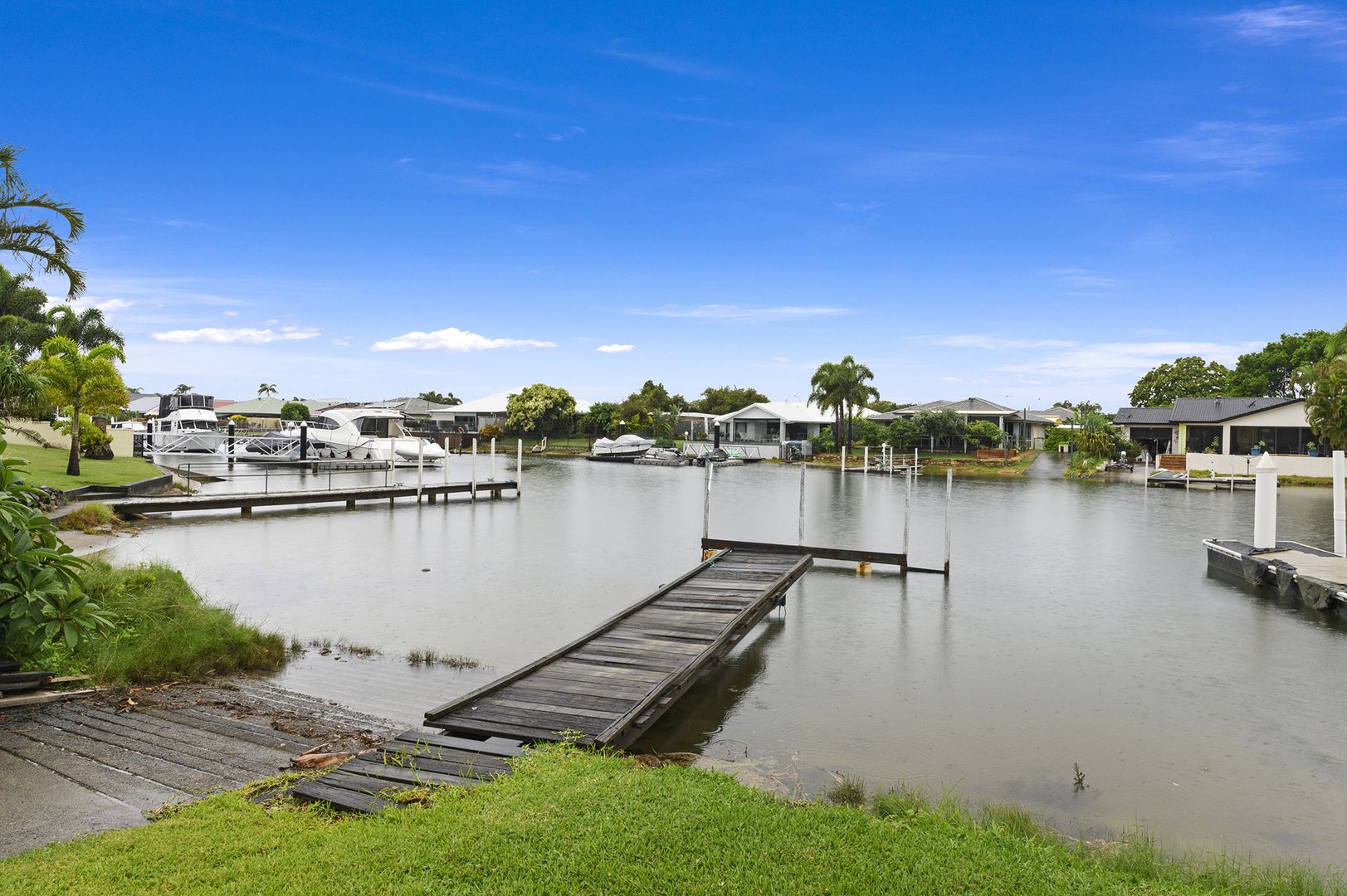 17 O'Grady Drive, Paradise Point QLD