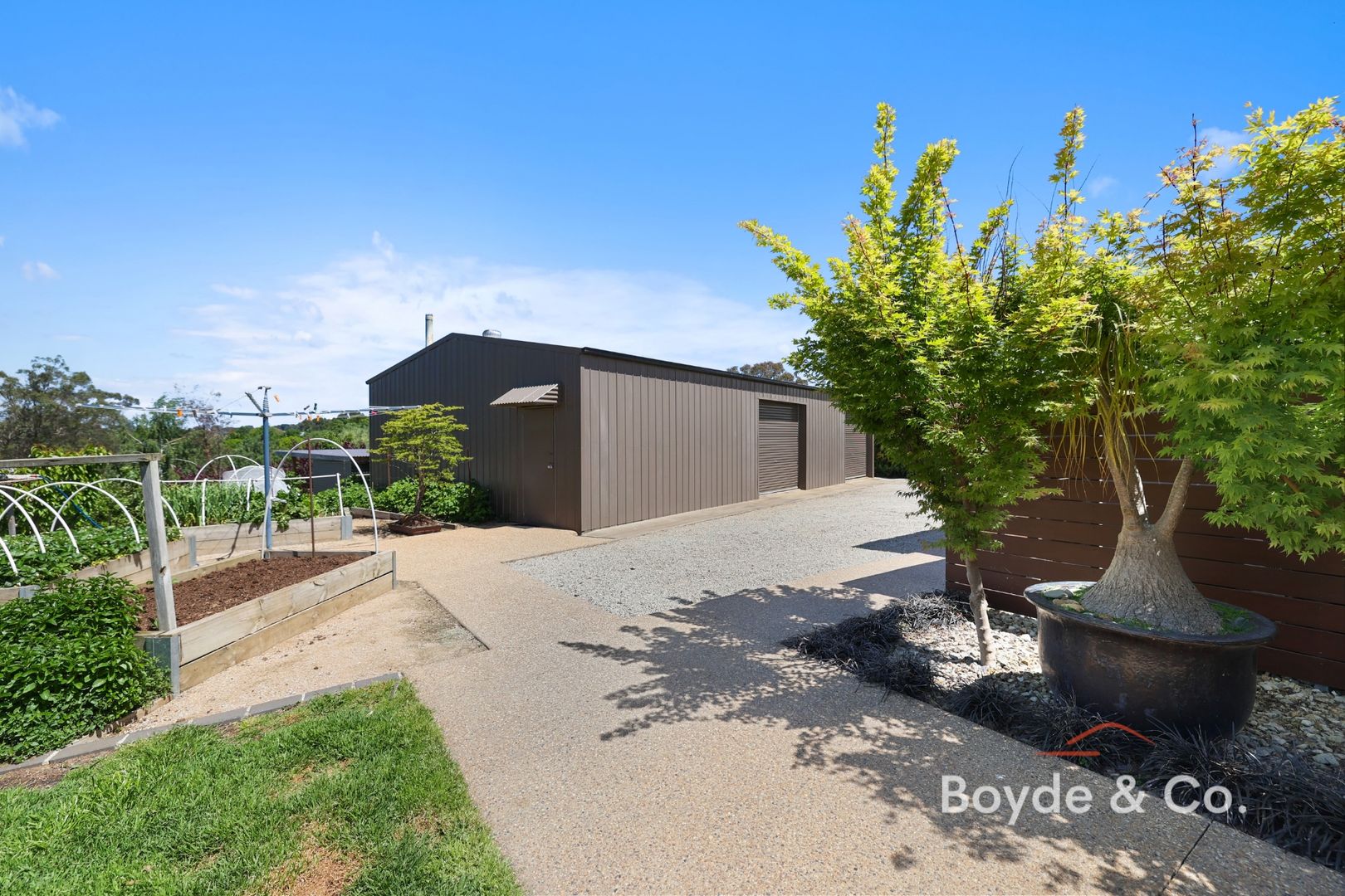 26 Robin Hood Way, Drouin VIC 3818, Image 2