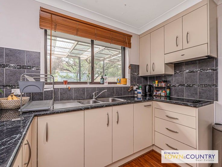 6 Moyes Street, Armidale NSW 2350, Image 1