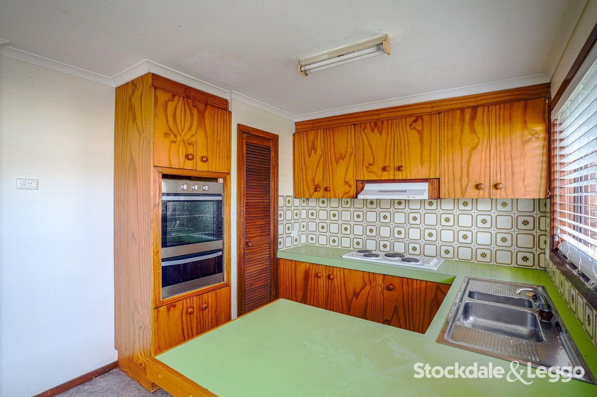 10/1 Hannah Street, Morwell VIC 3840, Image 2