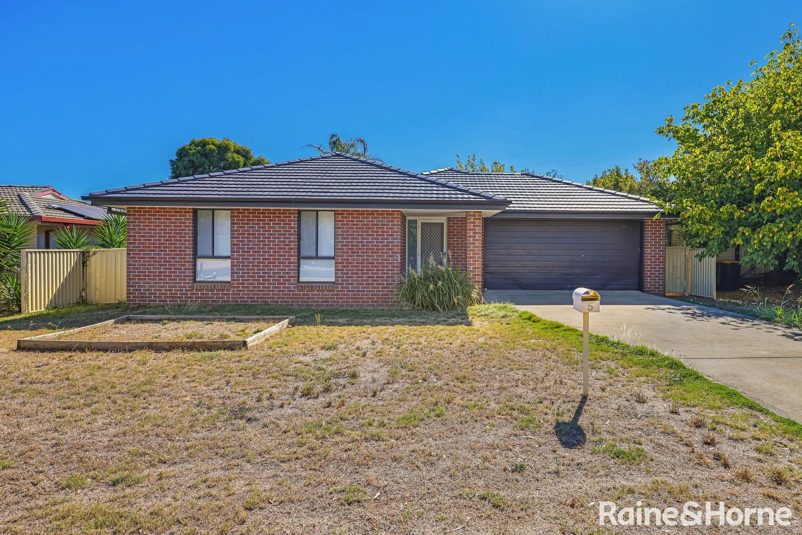 5 Kenny Drive, Tamworth NSW 2340