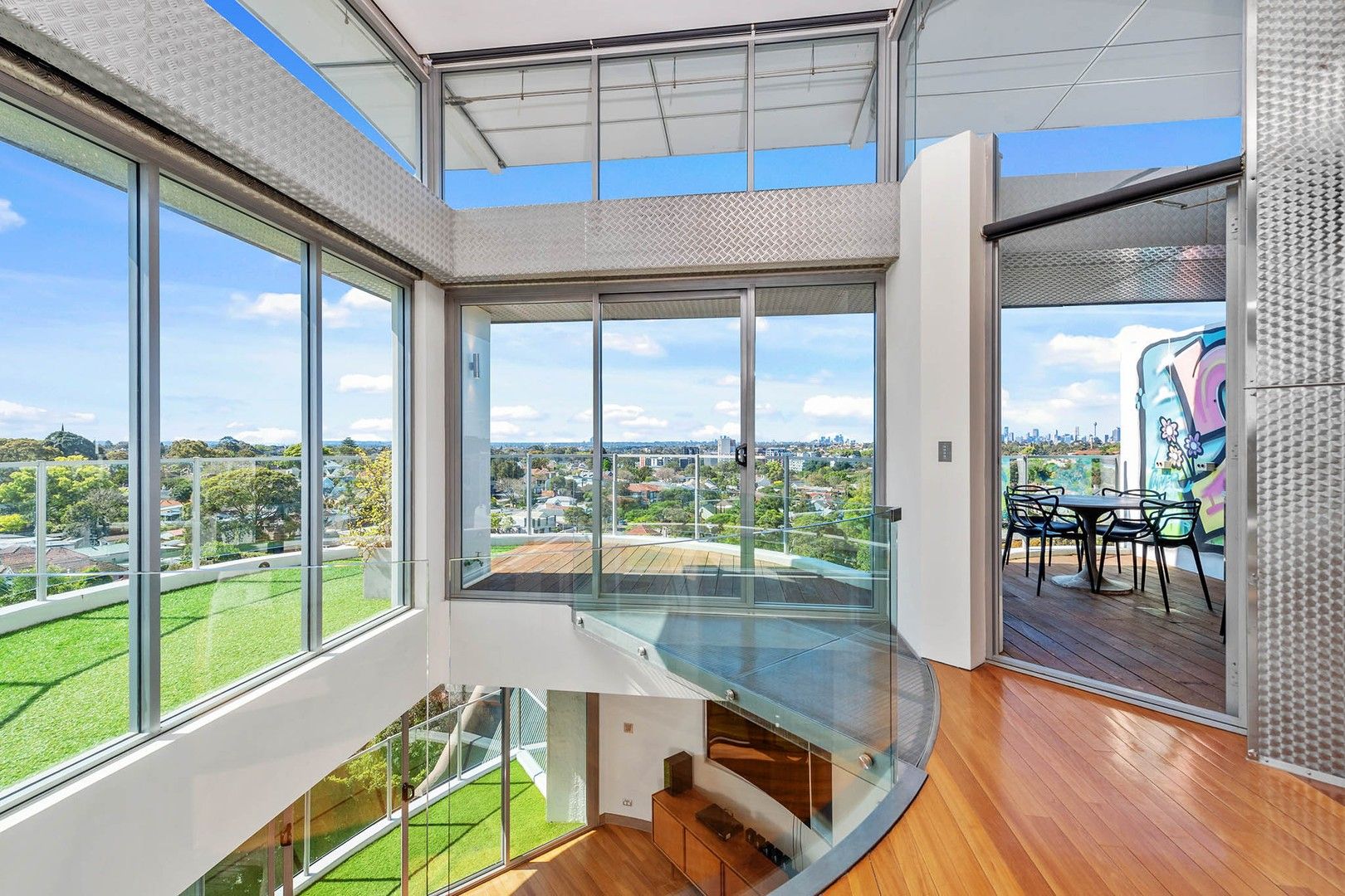 2 bedrooms Apartment / Unit / Flat in 38/10 Terry Street DULWICH HILL NSW, 2203
