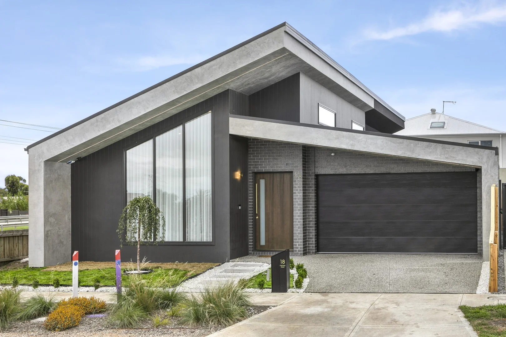 18 Parkdale Street, Greenvale VIC 3059