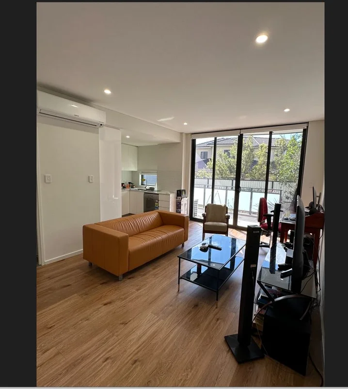 Additional image 2 of 1/114 great western highway, Westmead NSW 2145