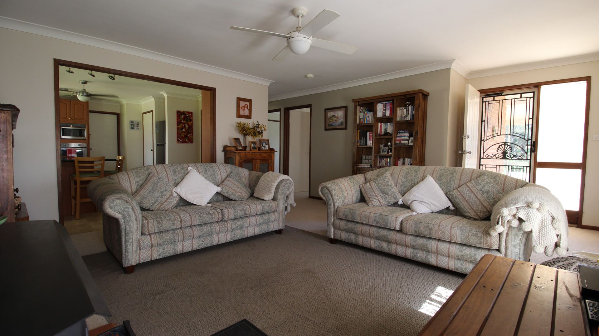 8 Lyne Street, Tumbarumba NSW 2653, Image 2