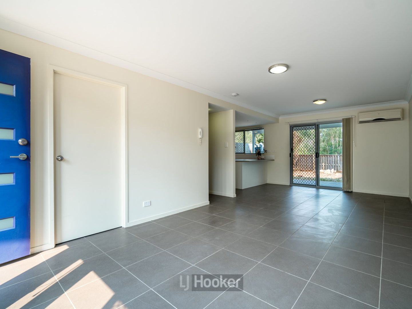 10/1-9 Emerald Drive, Regents Park QLD 4118, Image 1