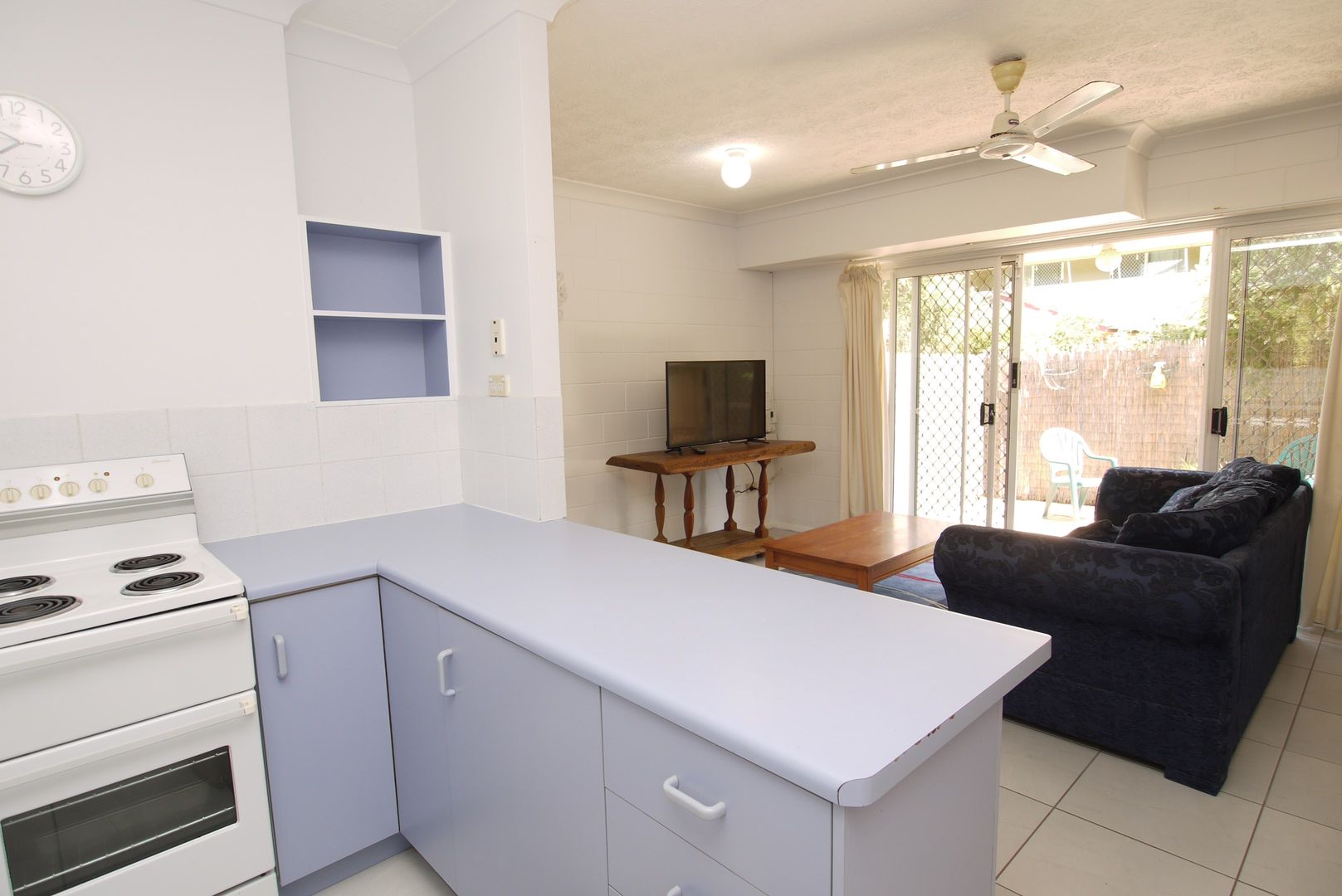 8/7-13 Mcilwraith Street, South Townsville QLD 4810, Image 2