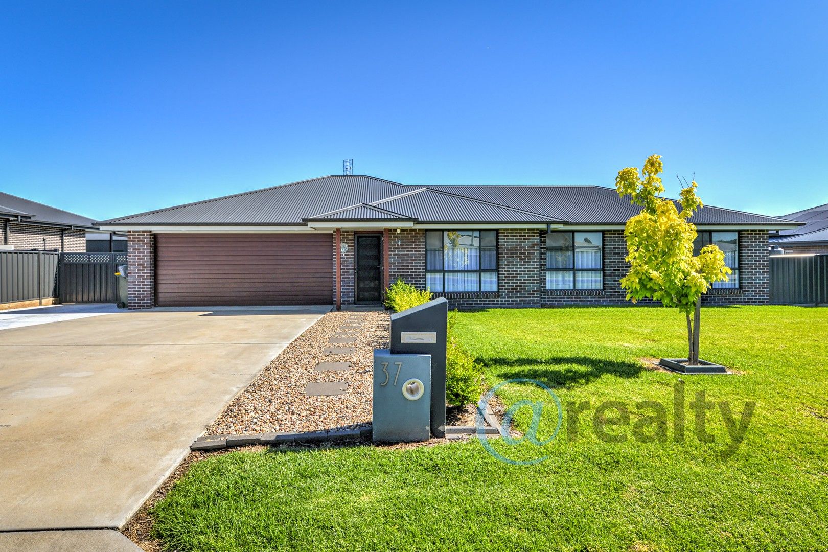 37 Mulga Place, Moore Creek NSW 2340, Image 0