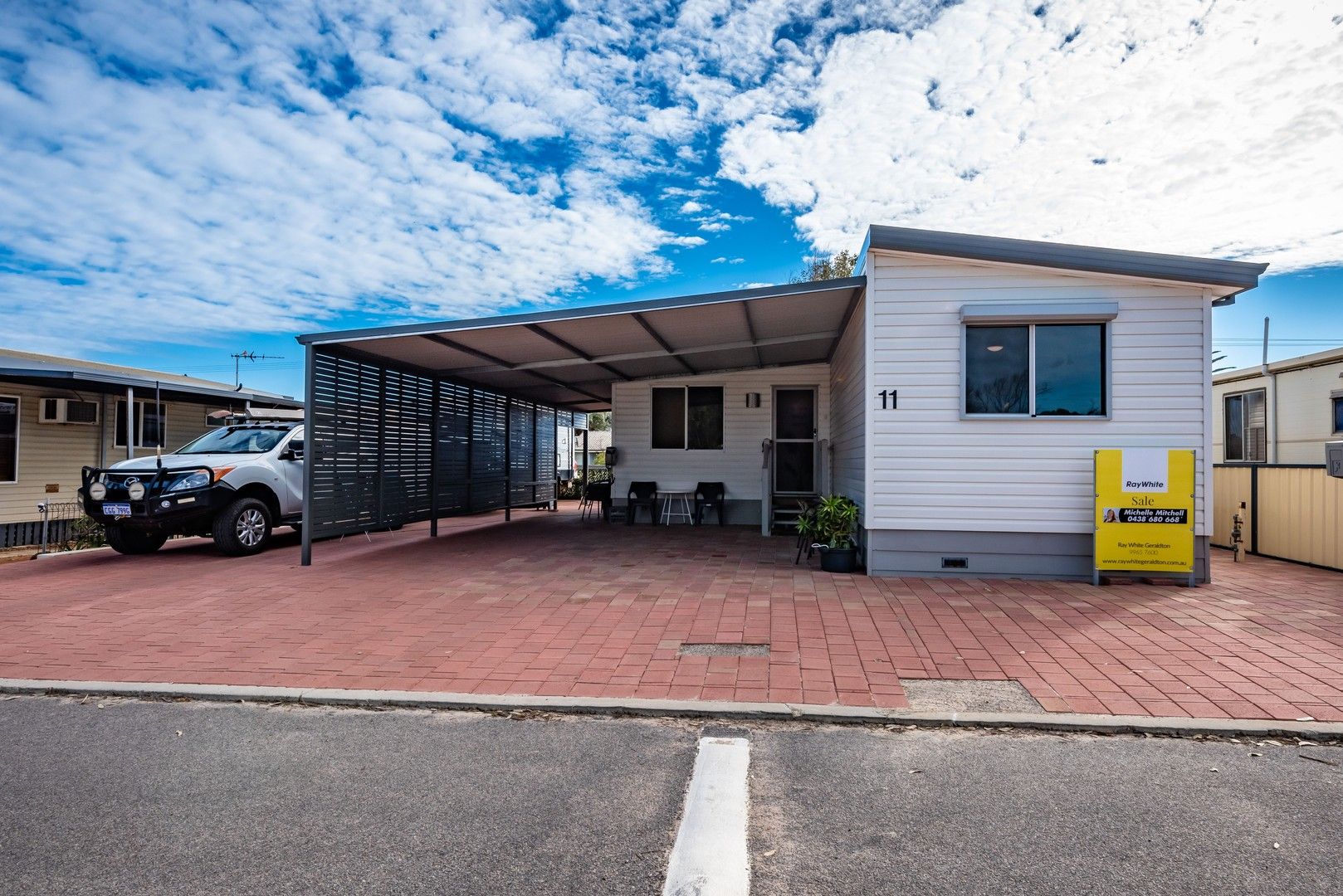 11/4 Bosley Street, Sunset Beach WA 6530, Image 1