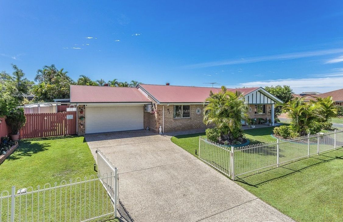 4 bedrooms House in 14 Teak Street ROTHWELL QLD, 4022