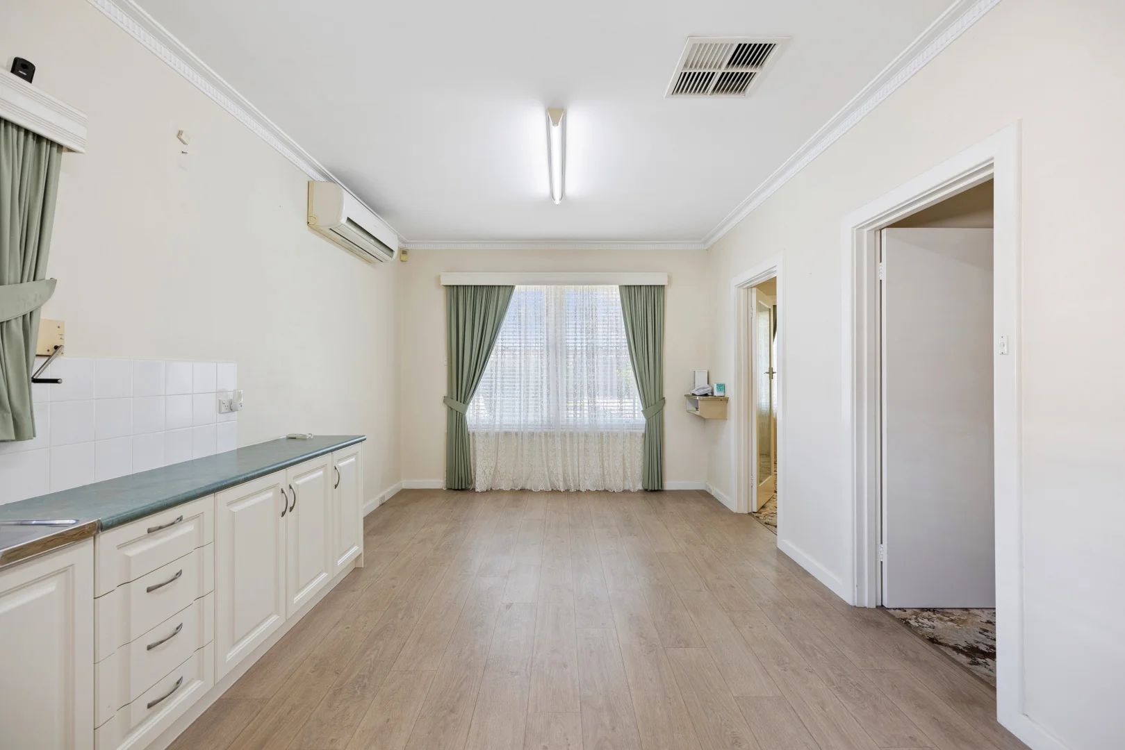 Additional image 5 of 10 Mallan Street, Findon SA 5023