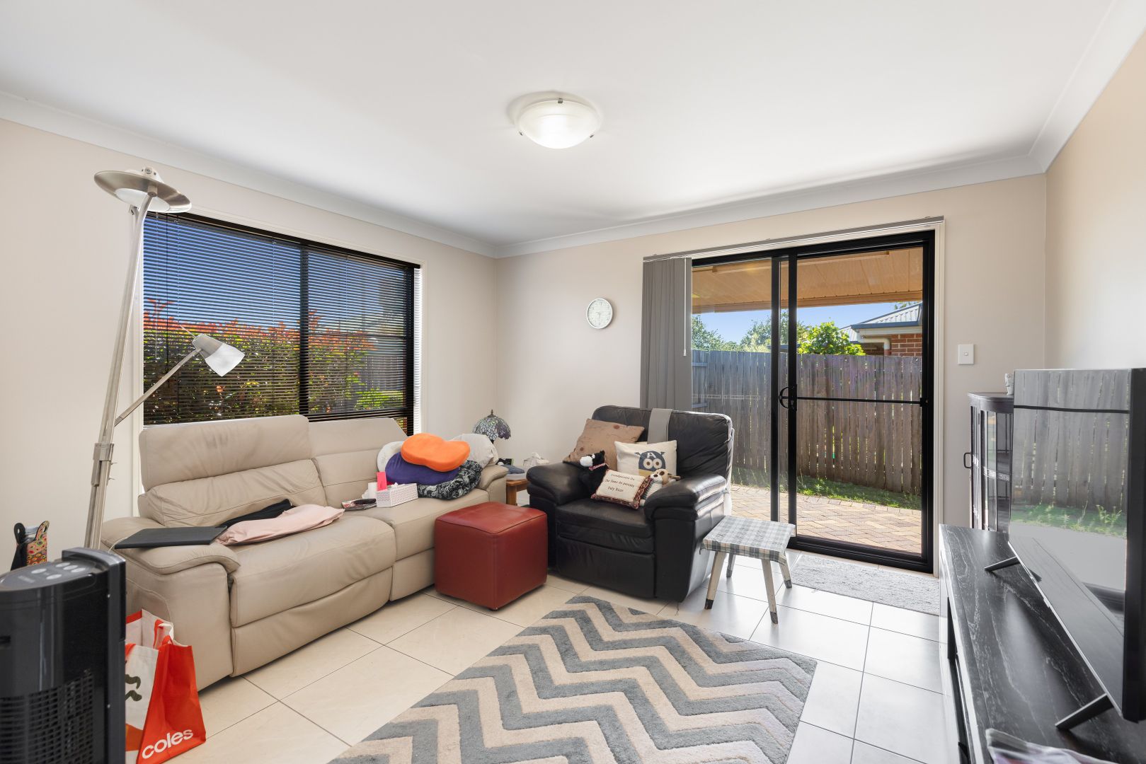 2/93 Kearney Street, Kearneys Spring QLD 4350, Image 2