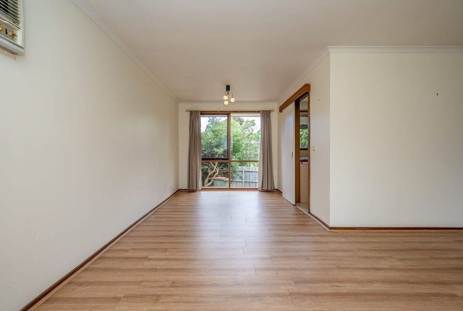 3/11 Lane Road, Ferntree Gully VIC 3156 Apartment For Rent 480