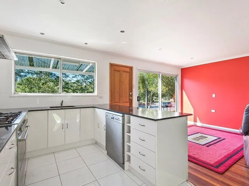 Additional image 2 of 154 Compton Rd, Woodridge QLD 4114