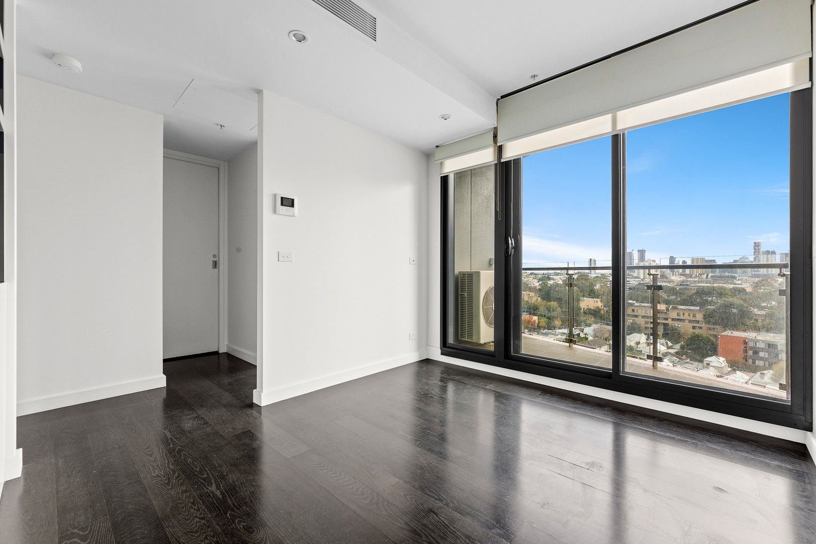 2 bedrooms Apartment / Unit / Flat in 910/338 Kings Way SOUTH MELBOURNE VIC, 3205