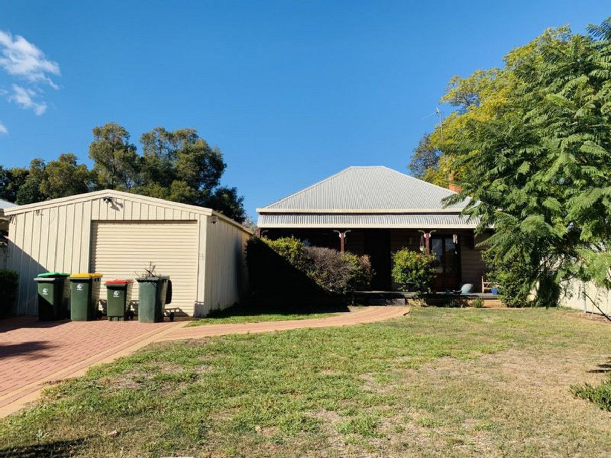 3 bedrooms House in 94 Dalton Street DUBBO NSW, 2830