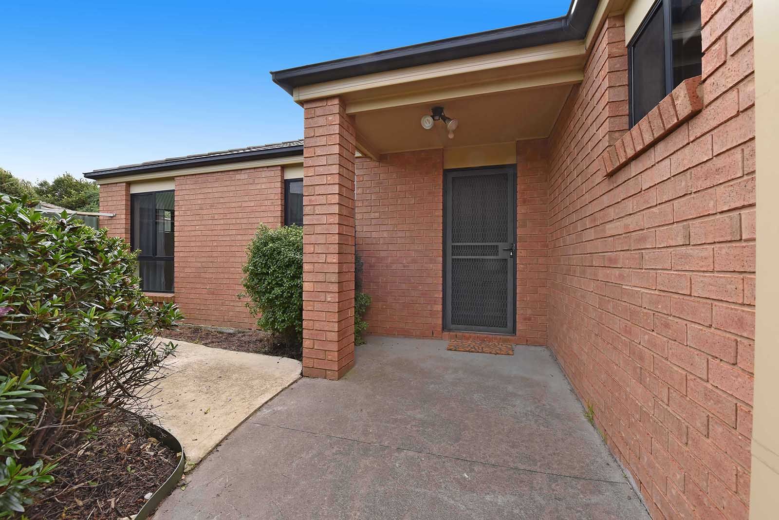 3 bedrooms House in 9A Underhill Court SUNBURY VIC, 3429
