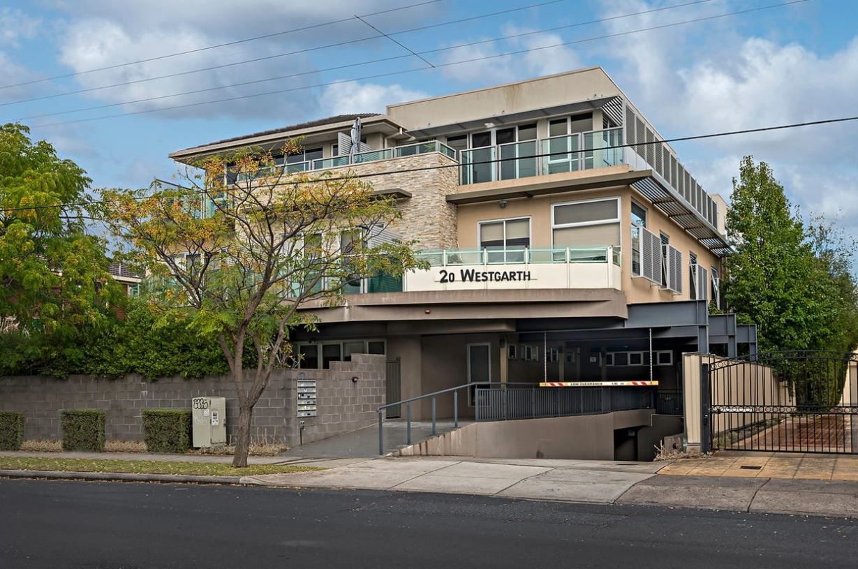 2 bedrooms Apartment / Unit / Flat in 13/20 Westgarth Street NORTHCOTE VIC, 3070